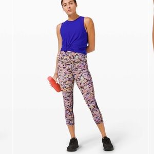 Lululemon Pace Rival Crop SeaWheeze NWT Super Sonic